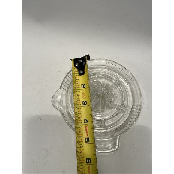 Vintage Clear Glass Ribbed 5.75" Citrus Reamer Juicer w/ Tab Handle & Spout, USA - Picture 6 of 7